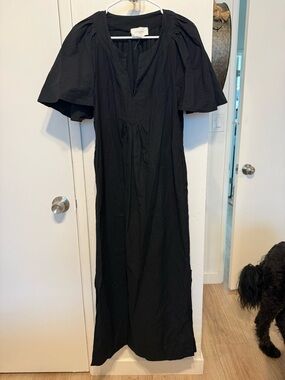 Pomander Place Black Puff-Sleeve Maxi Dress